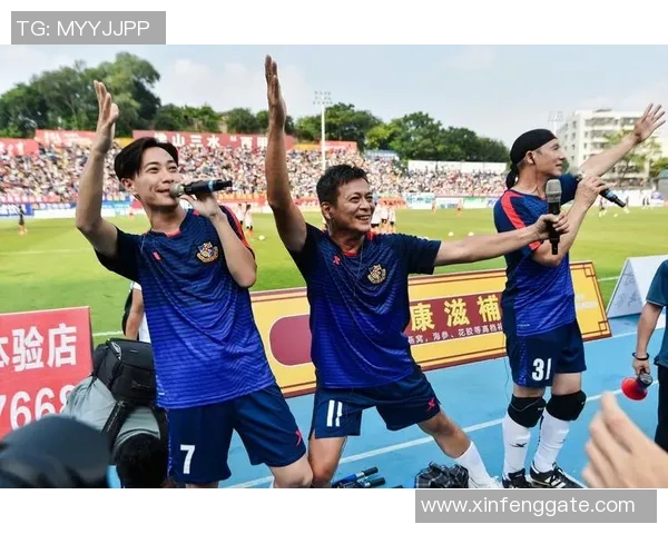 足球明星退役后生活大变样从绿茵场到新领域的精彩转型之路